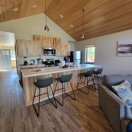Lakeshore Lodging Suites ホーマー エクステリア 写真