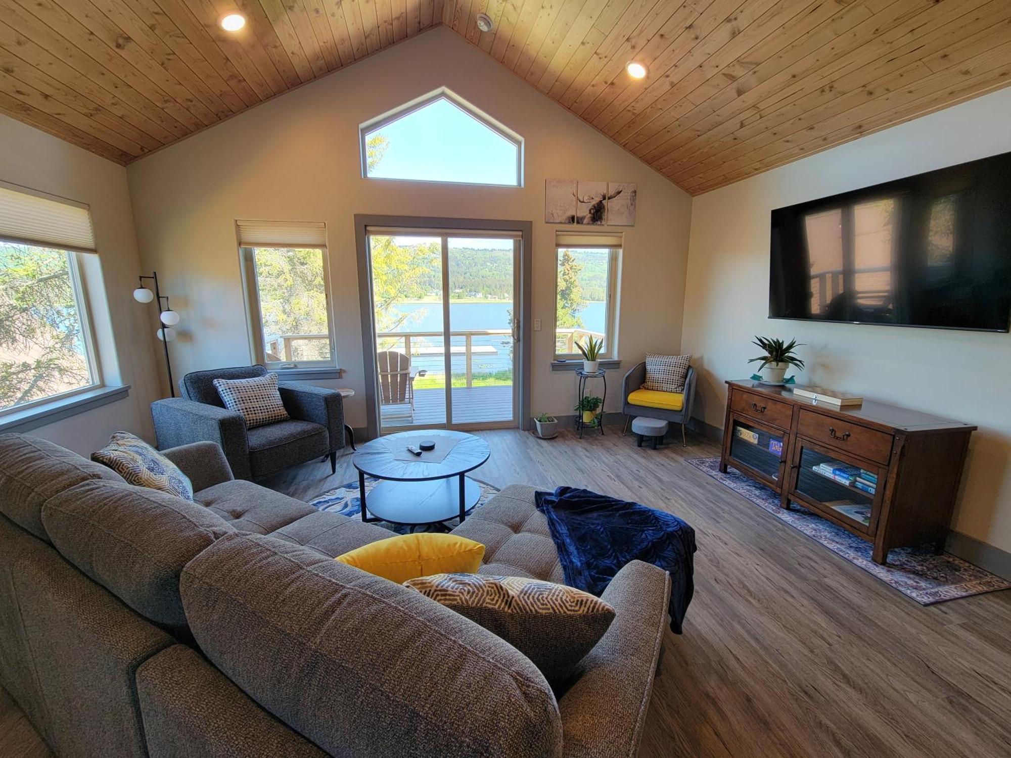 Lakeshore Lodging Suites ホーマー エクステリア 写真